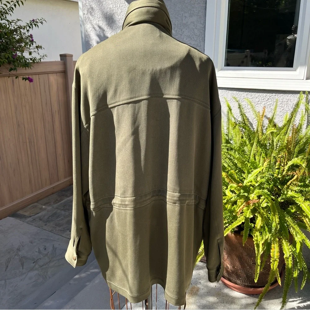 Tommy Bahama Silk Coat M Hidden Hood Full Zip Army Green - Picture 2 of 15